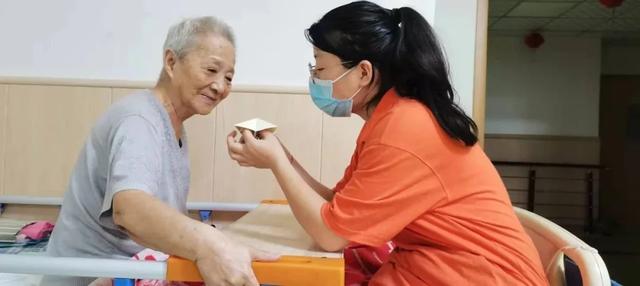 适合老年人活跃气氛的小游戏(“颐”起玩耍吧 | 好玩又适合长者的小游戏)