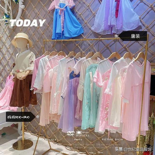 推销衣服的朋友圈句子(2022年3月童装店朋友圈超甜实用文案丨春装上新惊艳集美们的文案)
