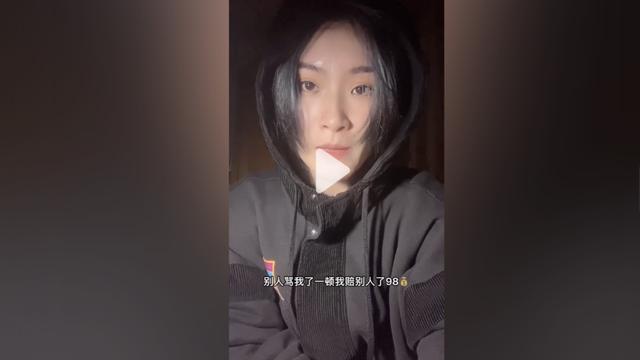 拼多多人工客服电话为什么打不进去(中小商家出走拼多多之谜：谁在袒护「白嫖党」？)