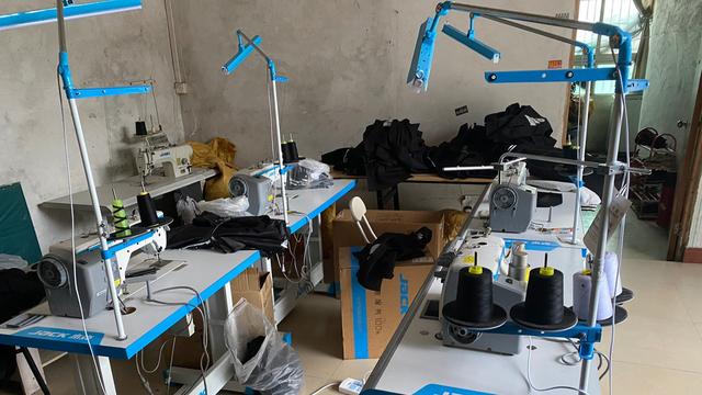 在家可开啥小型加工厂好(夫妻2人就能干的暴利小生意，加工一吨毛利润400，一天能干3吨多)