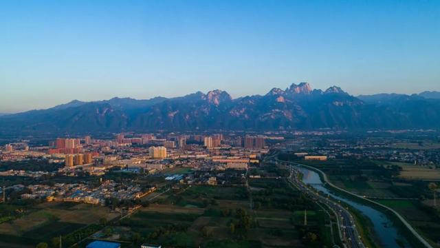 适合小县城的41个投资2020年(越来越多鹤岗化的小县城难现返乡置业潮)