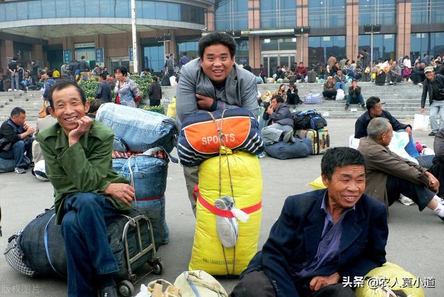 在家做工作有哪些工作(农村农民不出去打工，在家能干什么？)