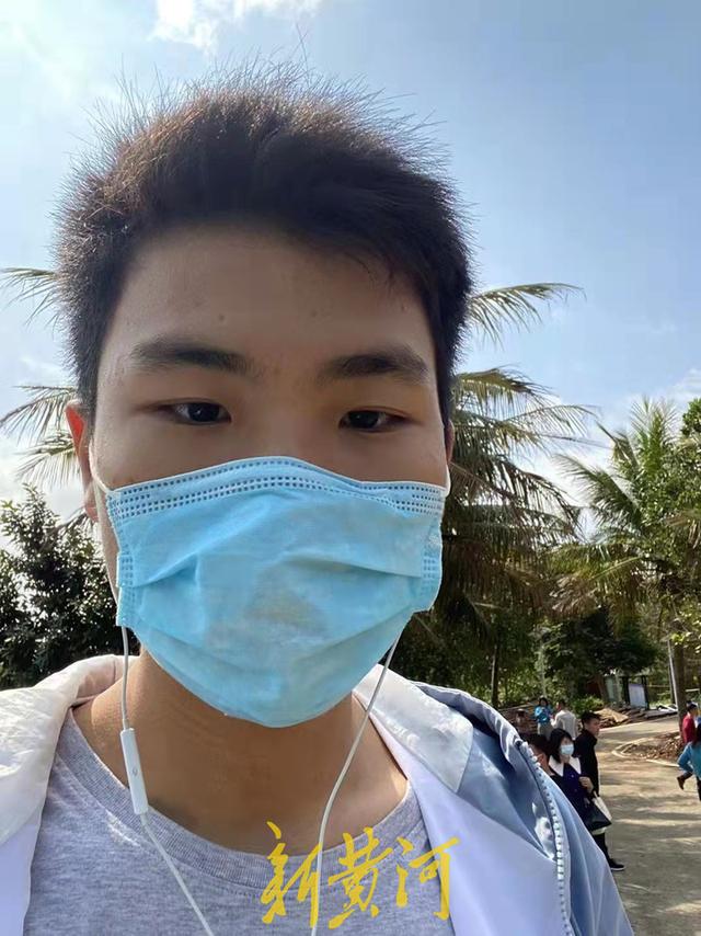 职业打假人是否是敲诈勒索(一年打假800余起、获利十几万元，18岁职业打假人涉嫌敲诈勒索被立案)