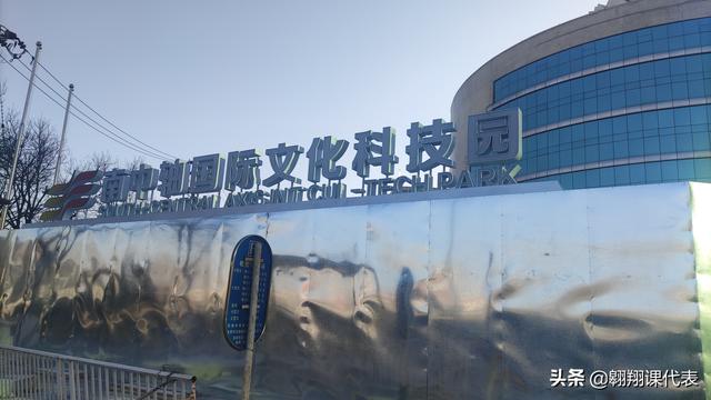 北京批发服装的市场哪里比较好(还记得大红门批发市场吗？昔日熙熙攘攘而今只剩落寞)