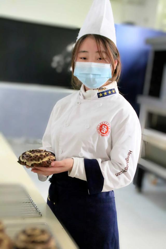 有哪些职业适合女生(事业规划 | 一份关于所有女生的职业清单)