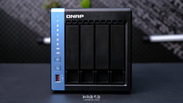 家庭云存储方案(NAS丨家庭丨年度大篇：影音库、照片备份、家人共享，一次看够)