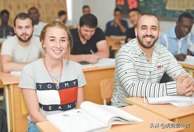 业务员如何去开发客户(外贸人学会开发客户三大注意事项，让你的订单成交率大幅提升)