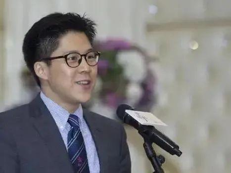 瓷妆化妆品有限公司(全国青联委员热议党的十九届六中全会精神（五）)