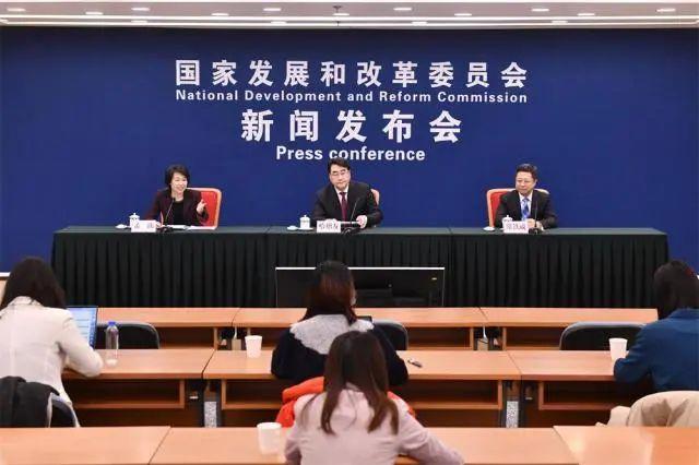 大学生创业贷款申请者投资项目已有一定的自有资金(重磅！浙江要让大学生“创业自由”，贷款10万以下政府兜底，3年后8成家庭年入10万~50万元)