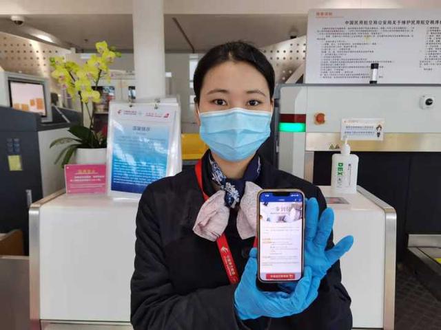 微信飞机怎么选座位(手机买票，没行李就可以直奔安检口，在杭州、宁波机场乘坐东航航班就能体验)