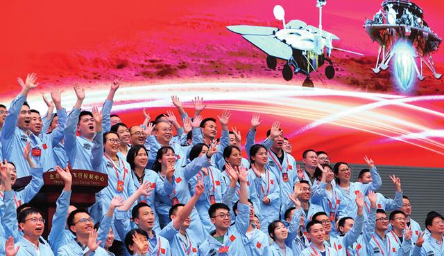 张车伟人民日报人口巨大(瞭望丨书写超大规模发展奇迹)