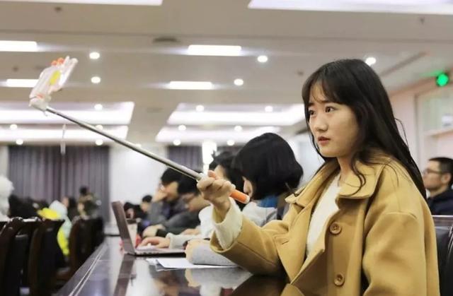 赚钱小项目学生(00后大学生赚钱的花样真多)