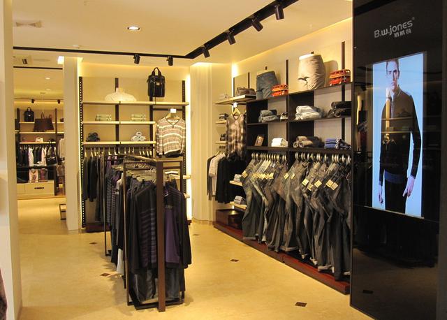 加盟品牌男装专卖店(加盟什么男装品牌好？如何挑选男装品牌)
