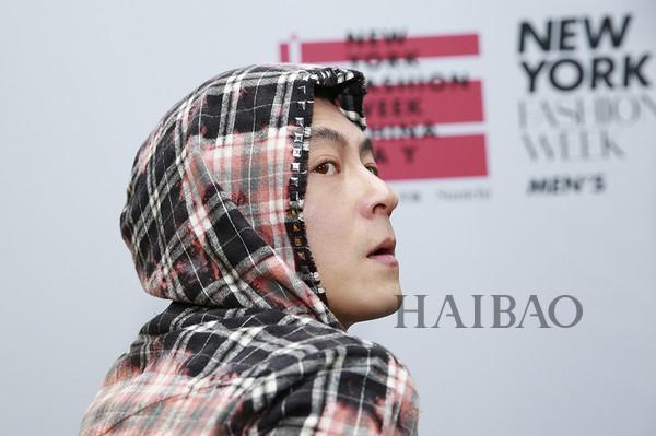 陈冠希的潮牌叫什么(陈冠希 (Edison Chen) 携Clot (Clot) 登陆纽约时装周，“中国制造”国际舞台再放异彩！)