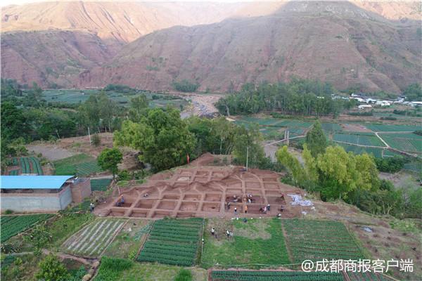 数万老人非正常死亡(四川发掘面积最大考古项目：17座墓葬发现非正常死亡现象)
