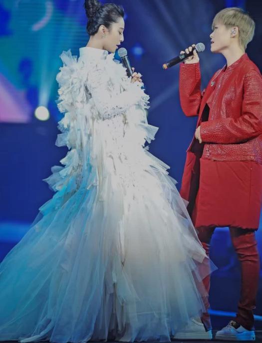 美肤宝怎么样美肤宝好用(美肤宝：防晒做得好，容颜不易老)