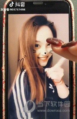 抖音慢动作换滤镜怎么拍的(抖音跟着手指切换滤镜视频怎么弄 边拍边换滤镜拍摄方法)