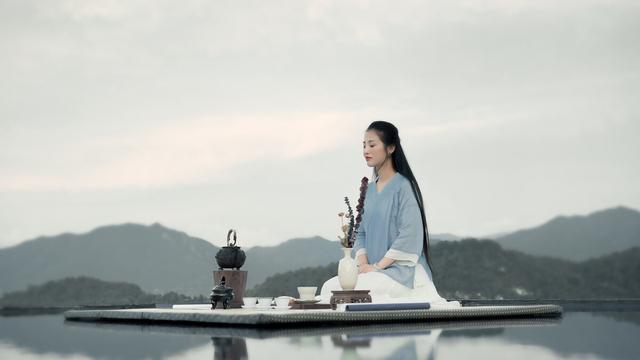 兽语翻译器嗷呜(小说：奴隶少年化身小狼崽，又奶又萌)