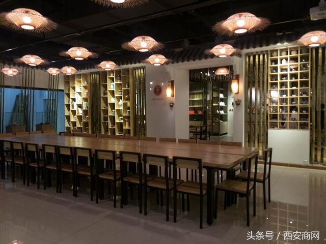 西安海产品批发市场(西安北郊最大海鲜城 巨瀚海中鲜带您走到“海边”吃海鲜！)