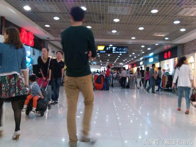 广州哪里批发内衣又好又便宜(广东哪里的服装批发进货价最便宜？)