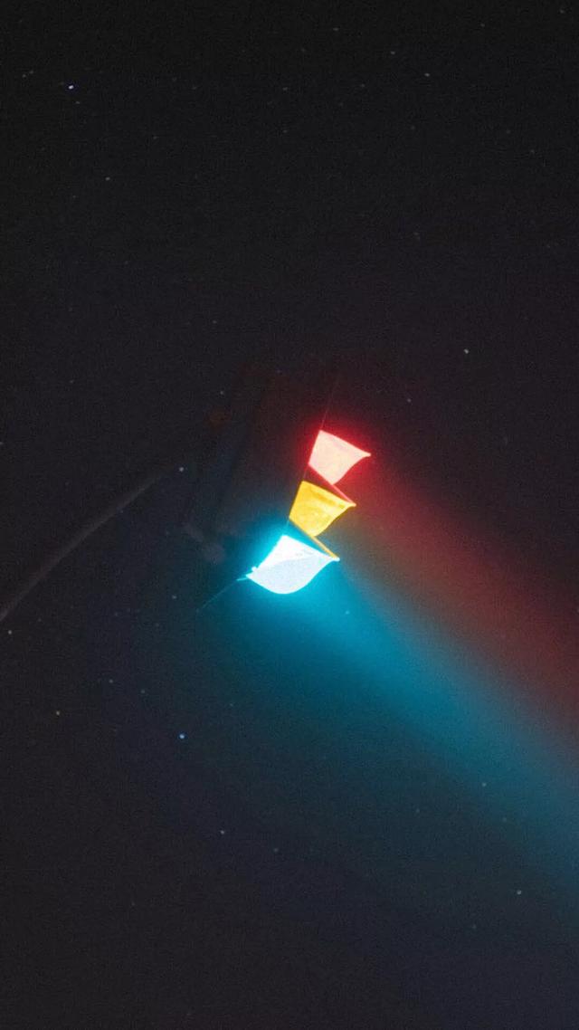 路灯图片 夜景抖音(抖音路灯壁纸 开灯壁纸，喜欢的点赞自取)
