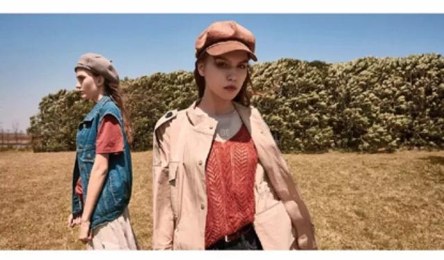 ccdd女装(对比阿依莲、CCDD，这个少淑女装更受90、95后的青睐)