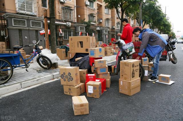 想开个快递店怎样加盟(新手开快递驿站怎么开 快递驿站如何开？)