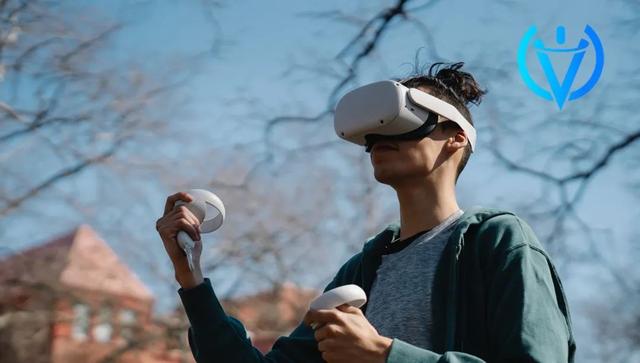 百度vr一体机(字节买头盔，百度搭虚拟会场：巨头想靠VR进入“元宇宙”)