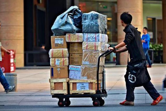 快递业迎反转，国家队“插手”，马云布局十多年，或被轻易超越？(马云菜鸟驿站什么时候开始)
