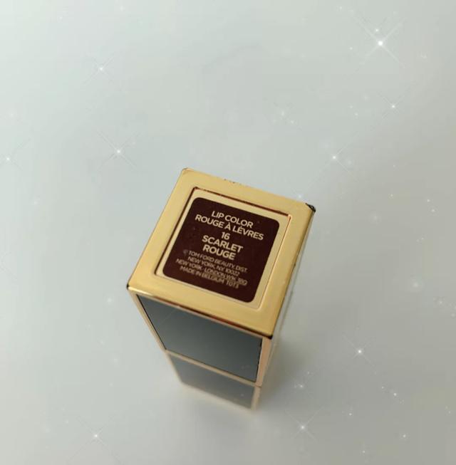 ysl口红保质期(你的口红过期了吗？超过一年就要注意，看这几点就知道)