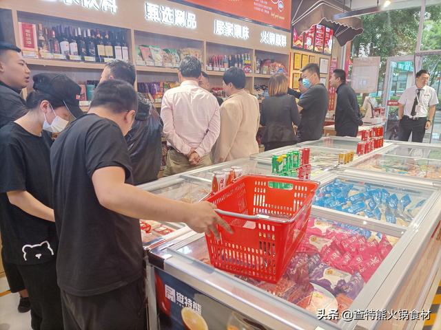 加盟超市连锁店多少钱(生鲜食材超市加盟多少钱？要花多少钱？)