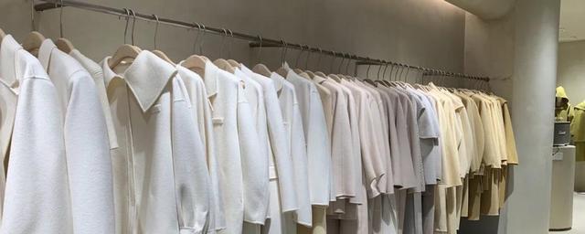 衣服质量问题可以退货吗(衣服质量问题商家不给退怎么解决？也许你想不到，还能这样做)