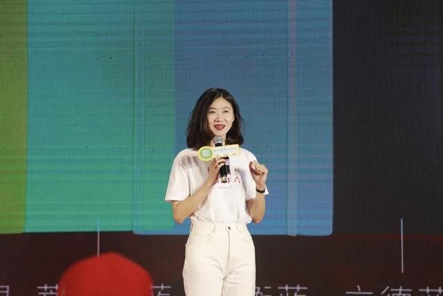 怎么开直播卖货啊(张萌：对于直播带货，小白怎么快速入门？)