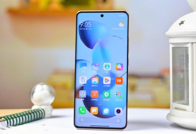 小米9几月份发布的(小米公司正式发布新机，9月30号全渠道开售，定价仅2599元起)