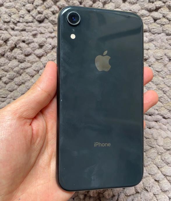 苹果怎么查是不是翻新机器(商家卖翻新iPhone，我们无法鉴定怎么办？教你两个鉴定方法)