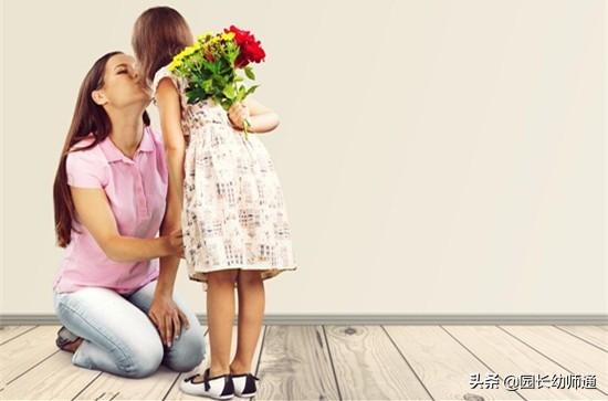 三八妇女节送妈妈什么礼物好手工还是用吸管做(幼儿园简单创意的三八妇女节礼物，亲手自制送给妈妈吧)