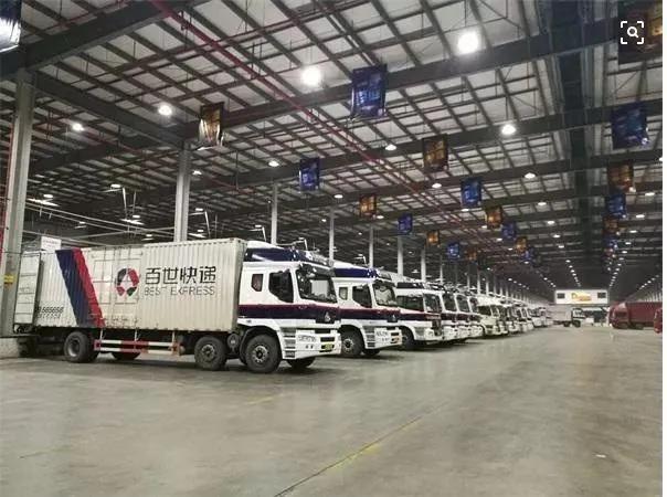 义乌到遂宁顺丰多久可以到(顺丰巨亏，极兔、百世被罚，快递行业出了什么问题？)