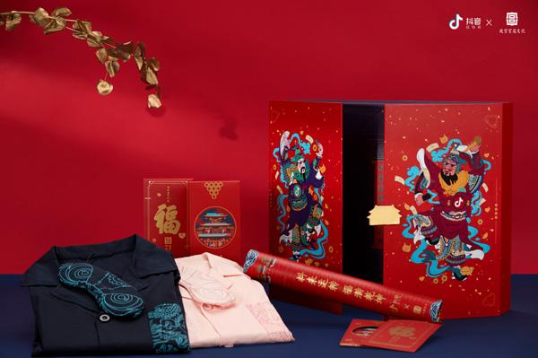 抖音随拍标签是什么意思(抖来运转！抖音二次携手故宫制造流行，背后有哪些想象空间？)