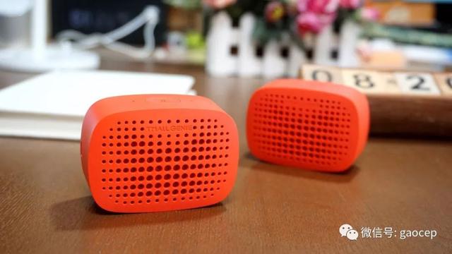 天猫精灵智能音箱怎么用连接蓝牙(蓝牙音箱也能玩转智能家电，天猫精灵再出新品，以为是青铜其实是王者)