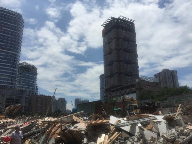 广州鞋子批发市场在哪里(广州“大都市”鞋城拆迁，租户迁至三元里，海珠广场大变身)