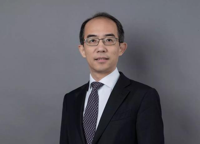 徐子阳 中兴(70年70人“话”通信 | 徐子阳：临危受命，带领中兴走出一条兴中之路)