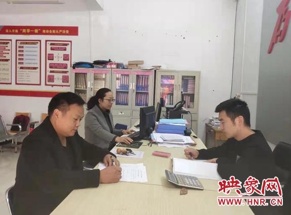 鲁阳是哪里(鲁山县鲁阳街道：仨大学生扶贫一线显身手)