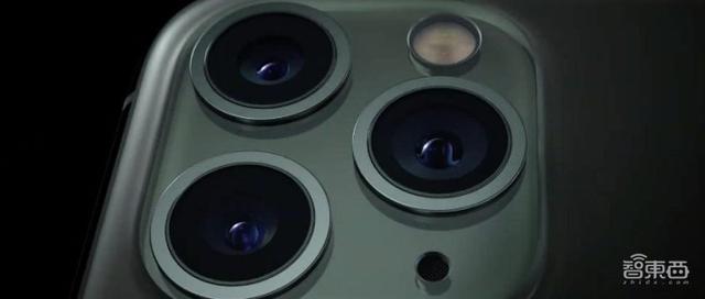 三星zoomlens相机(苹果潜望式镜头新专利！两个棱镜实现传感器“放平”，LG康宁死磕液态镜头)