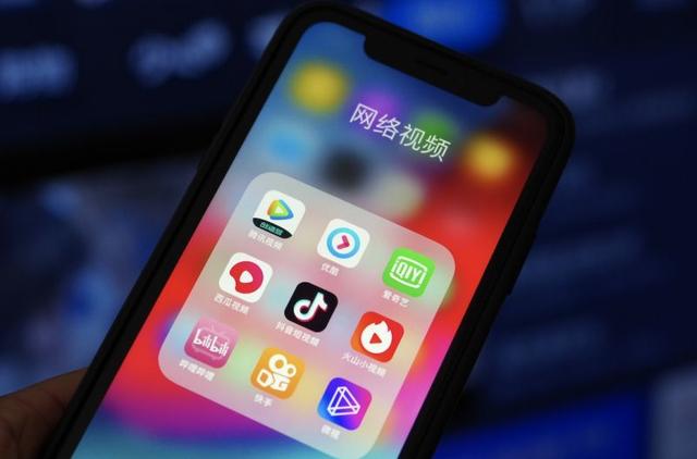 b站靠什么挣钱(爱奇艺B站快手还在亏损 芒果超媒独自盈利 视频行业靠啥盈利)