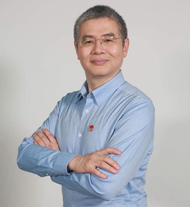 “龙芯之父”胡伟武：稳扎稳打，做“人民的CPU”(胡伟武公司)
