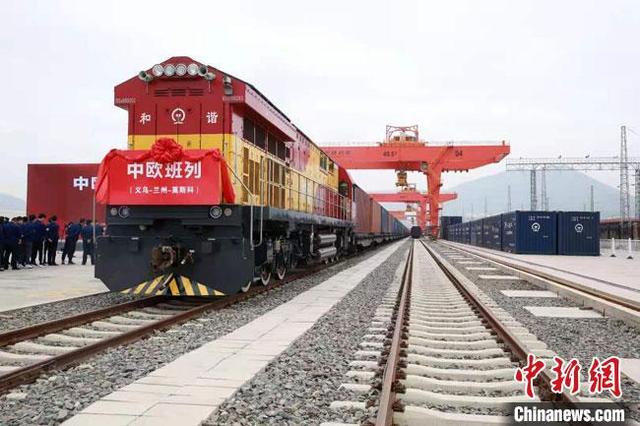 天马义乌批发网(甘肃“天马号”中欧班列渐成新丝路“钢铁驼队”)
