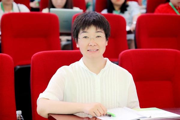 专访｜十画：多读诗歌的孩子能更好地感知幸福(九久读书人俱乐部)