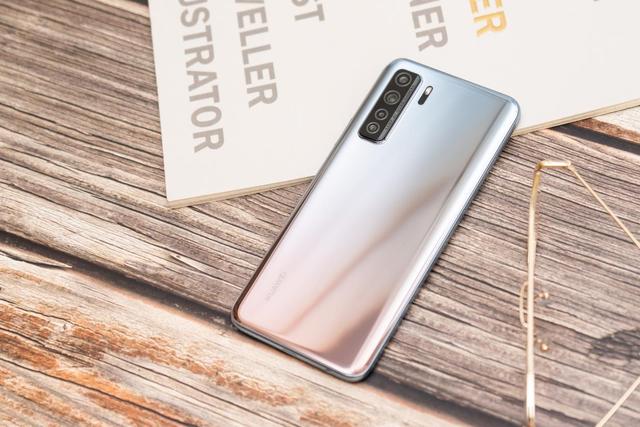 华为手机mate8价格(2999元起？华为nova8正式官宣：搭载麒麟芯片？)