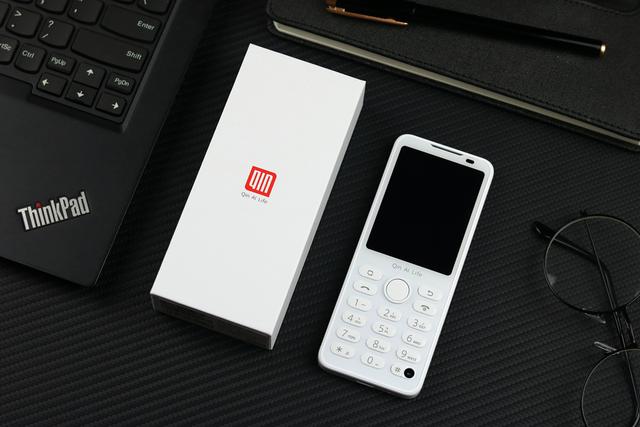 小米手机怎样下载两个微信在手机上(小米生态链推出学生手机，多亲F21 Pro，游戏防沉迷支持微信聊天)