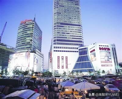 韩国东大门服装批发网(疫情下，韩国东大门新款女装如何拓展线上渠道？)